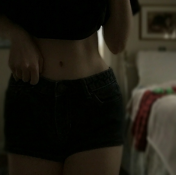 Aeropostale Pants - Jean Booty Shorts